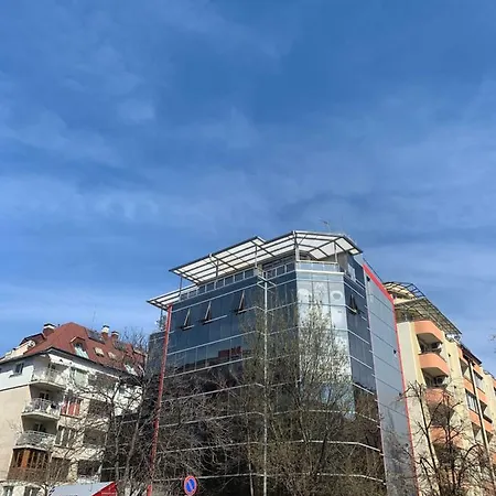 Lilia 3 Self-check In With Hot Water Despite Prevention In The Neighborhood, Food And Drink Shop Open Until 10 Pm And Free Parking Area Next Ot 24 Food And Drink Shop And Free Parking Area Apartamento Sofía